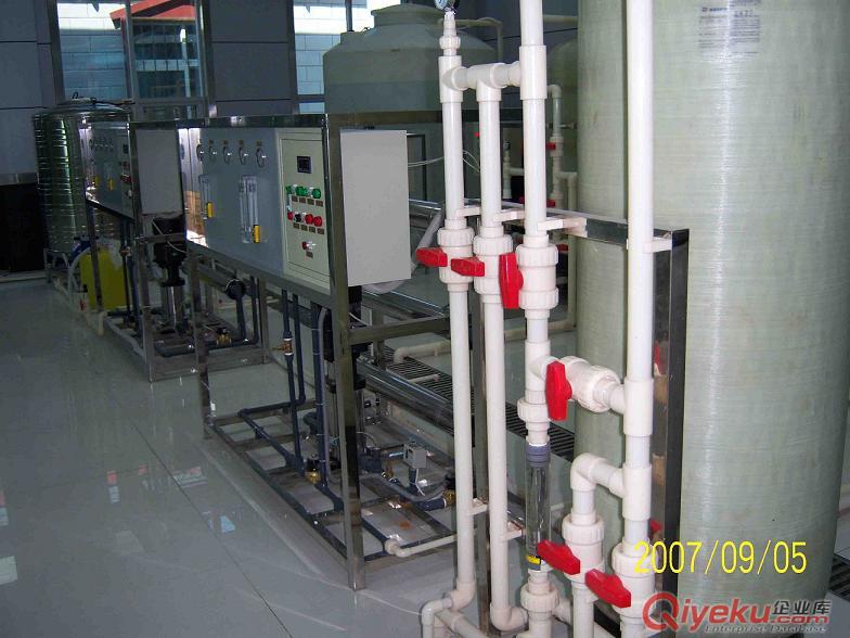 大型反滲透海水淡化設備廠家 {zx1}報價大型反滲透海水淡化設備/安裝工程
