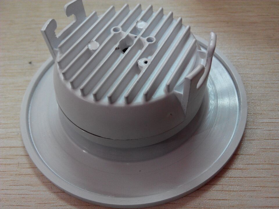 Electrophoresis white die casting