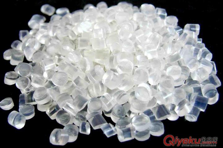 pvc 80度 本色/黑色 顆粒 高透明 耳機插頭料