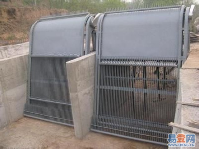 回轉式機械格柵清污機用于水廠水電站鋼廠泵站前撈取水中漂浮物原始圖片3