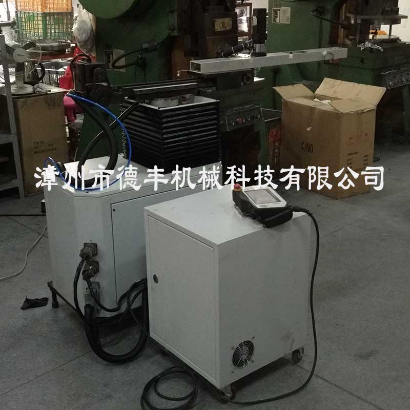 德豐機械_廠價直銷 沖壓機械手 4軸沖壓機械手臂 沖壓機器人