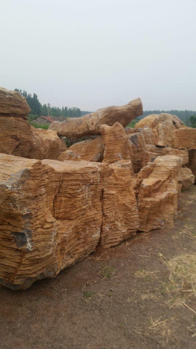 山東龜紋石，千層石，水紋石園林石直銷處