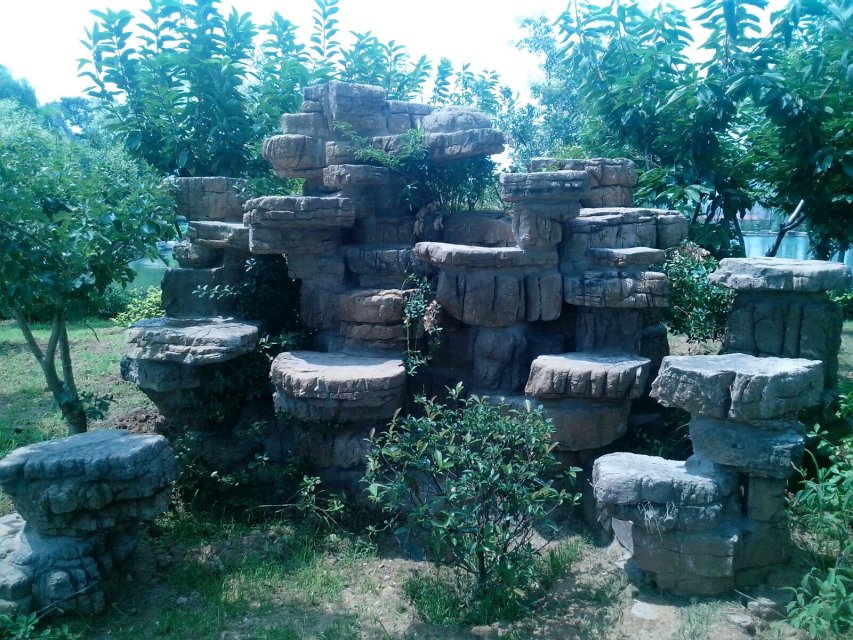 山東龜紋石，千層石，水紋石園林石直銷處