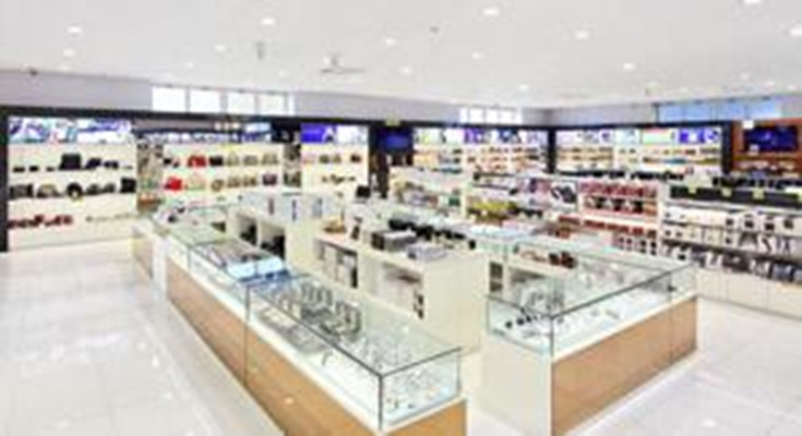 日本免稅店高薪店員原始圖片3