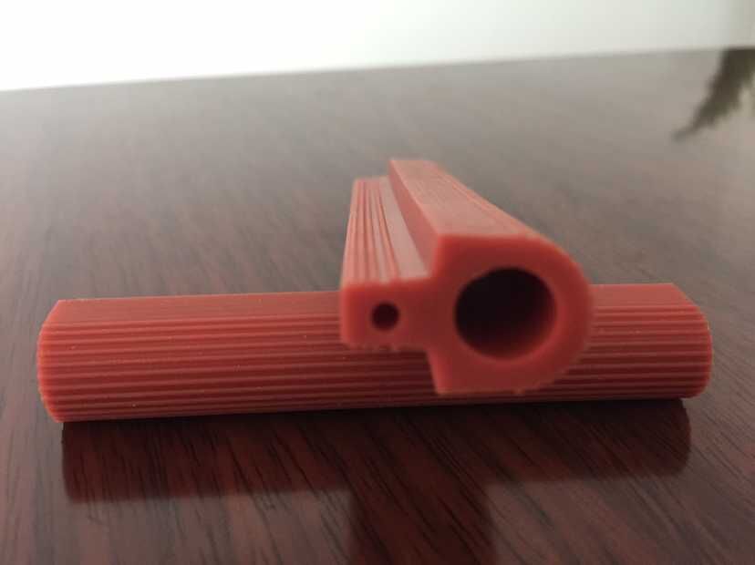 異形管
