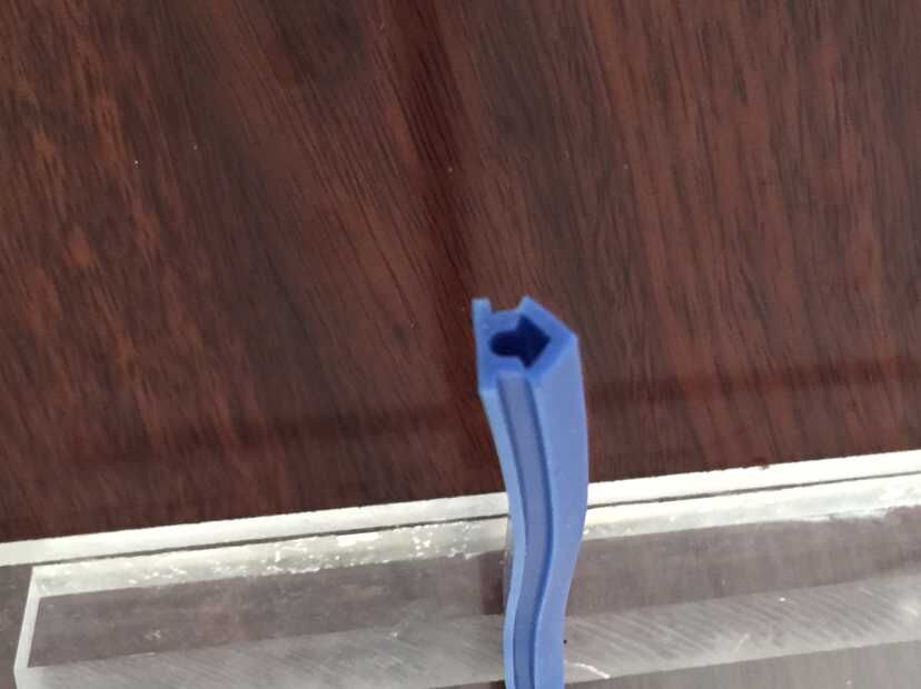 異形管