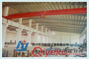 鄭州顎式破碎機(jī)的易損件是鄂板、邊護(hù)板、肘板、調(diào)整座等配件廠家13937149997